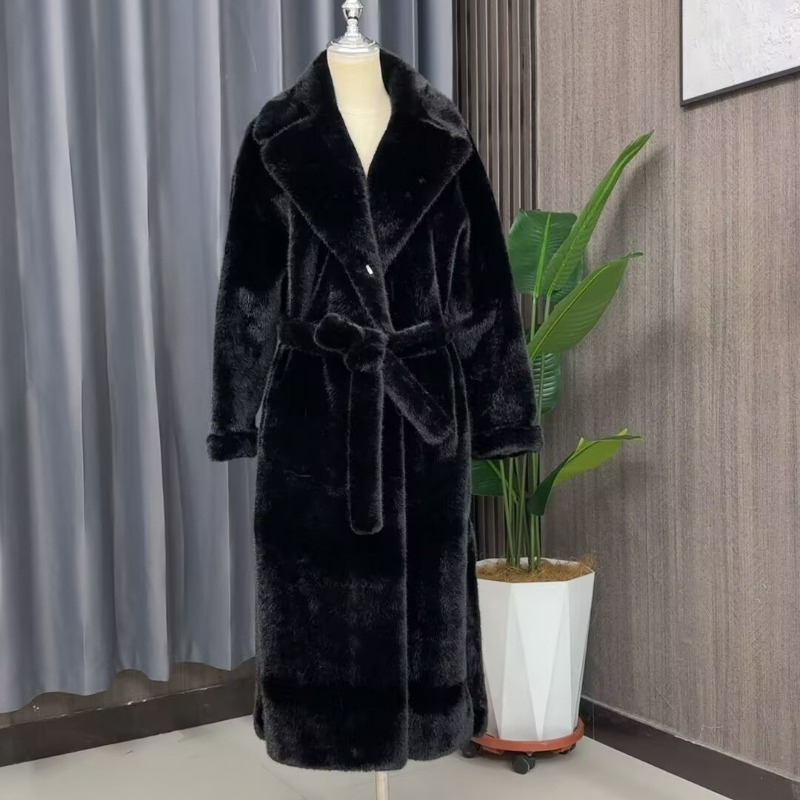 Nowe jesienno-zimowe płaszcze  – Men'S Fashion X recenzja i cena